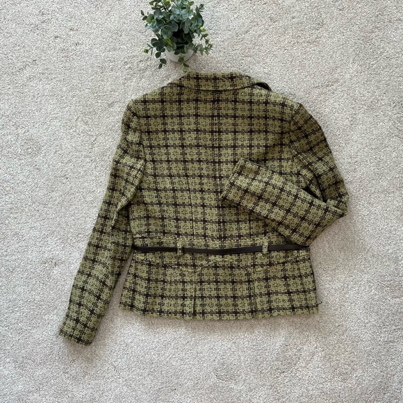 Women’s - Two Piece - Suit - Picture 12 of 15